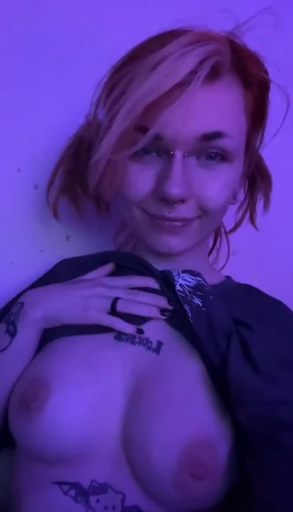 Tattoo Girls/Goth/punk